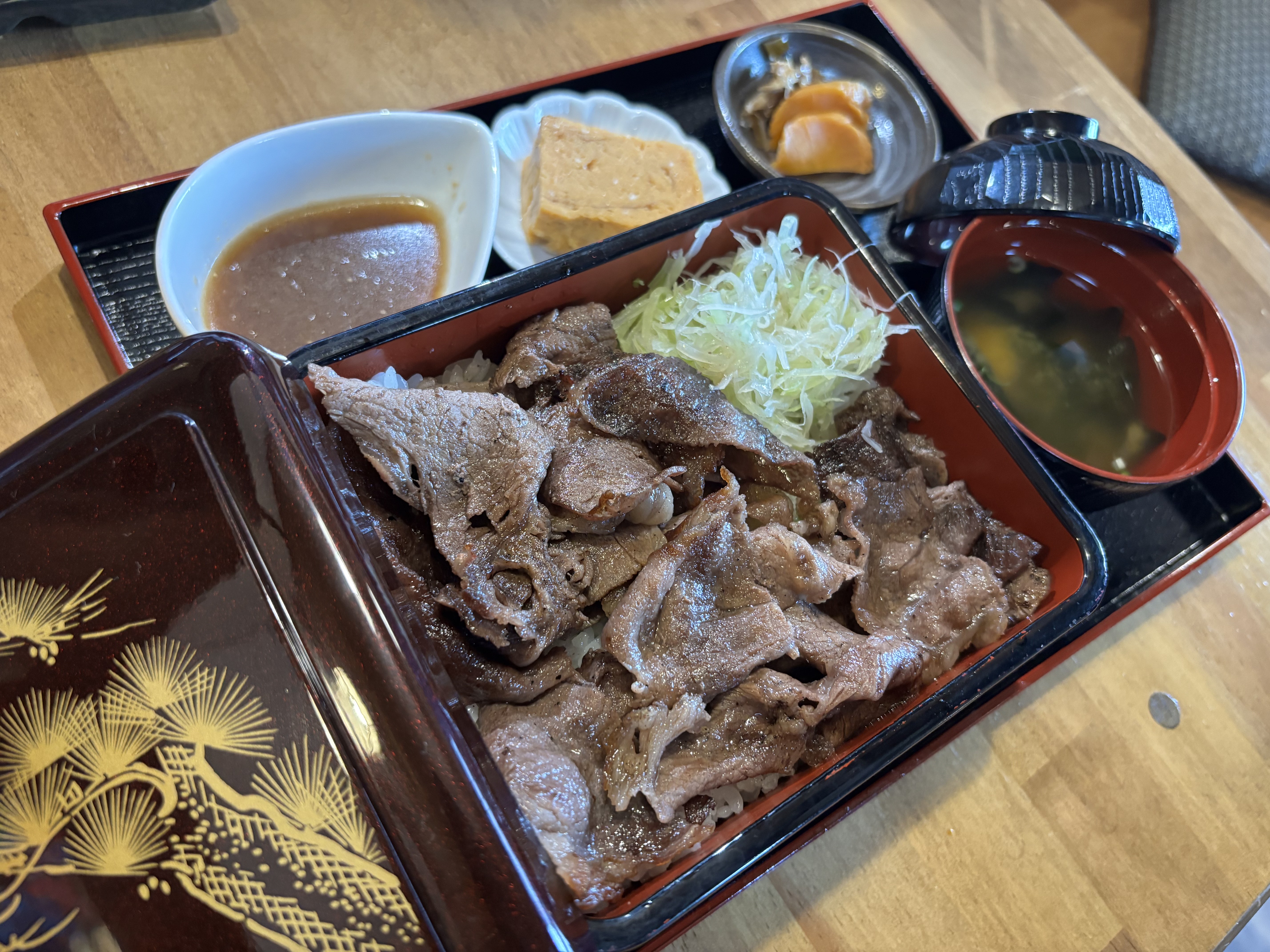 佐賀牛スライス丼